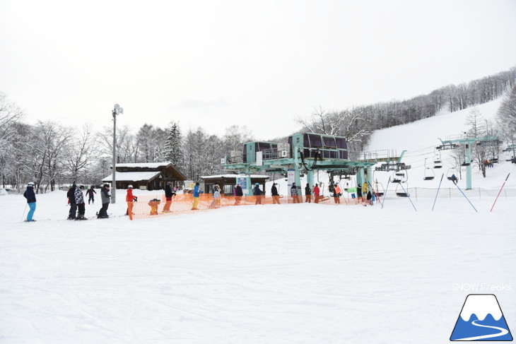 北海道十勝・めむろ新嵐山スキーリゾート メムロスキー場 お正月で賑わうゲレンデ☆